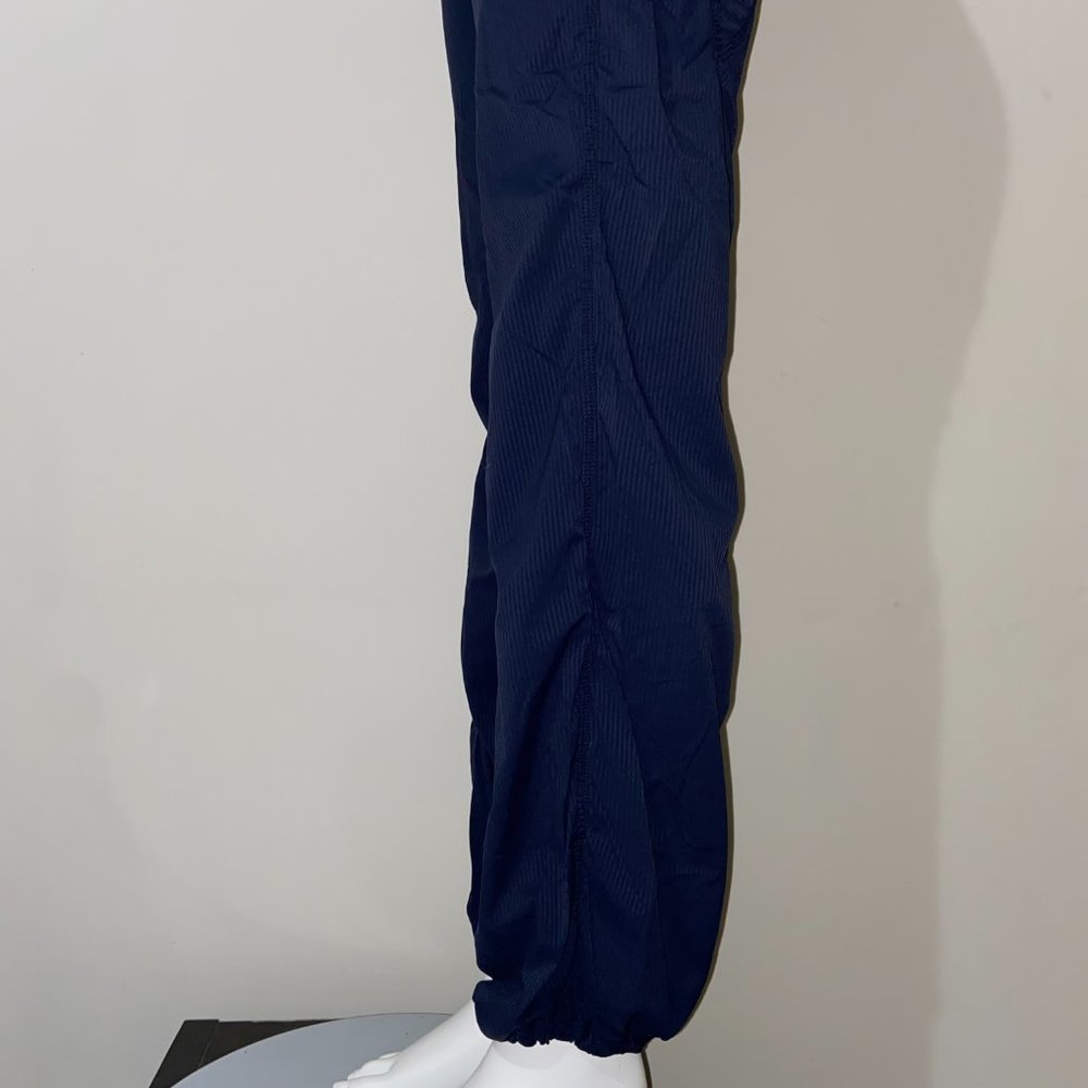 LULULEMON NAVY- BLUE FULL LENGTH PANTS *33”-4 - Picture 6 of 14